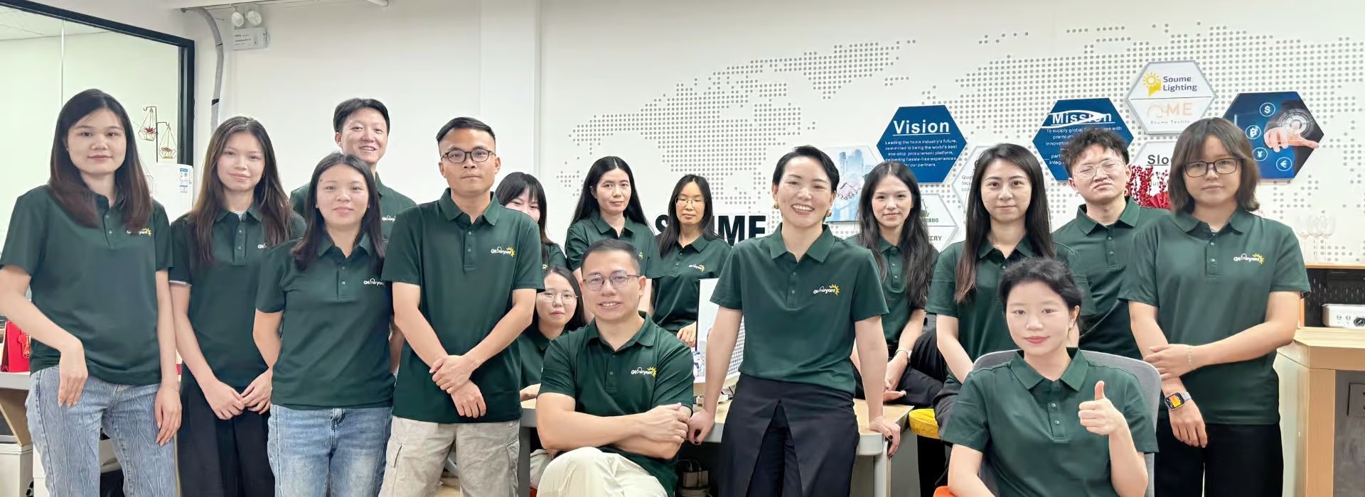 Glowyard sales and product team